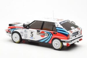 Lancia Delta Integrale 16V #5 J. Kankkunen / J. Piironen Rally Safari 1990 IXO 1:18 18RMC139C Metaal — afbeelding 5 van 6