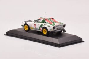 Lancia Stratos #1 S. Munari / S. Maiga Rally Monte Carlo 1977 Minichamps 1:43 430771201 Metaal — afbeelding 3 van 4