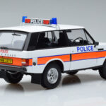 Land Rover Range Rover Politie Almost Real 1:18 - image 3 of 9