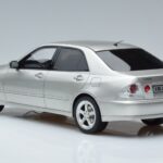 Lexus IS200 XE10 Zilver Otto 1:18 OT991 Hars - image 5 of 6
