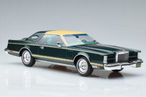 Lincoln Continental Mark V Donkergroen MCG 1:18 MCG18404 Metaal — afbeelding 4 van 6