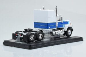 Mack Superliner Magnum Wit Blauw IXO 1:43 TR165 Metaal — afbeelding 2 van 6