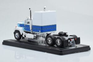 Mack Superliner Magnum Wit Blauw IXO 1:43 TR165 Metaal — afbeelding 5 van 6