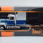 Mack Superliner Magnum Wit Blauw IXO 1:43 - image 6 of 6