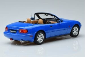 Mazda MX-5 NA Blauw Otto 1:18 OT934 Hars — afbeelding 2 van 6