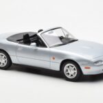 Mazda MX-5 NA Zilver Norev 1:18 188023 - image 5 of 7