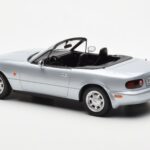 Mazda MX-5 NA Zilver Norev 1:18 188023 - image 6 of 7
