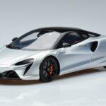 McLaren Artura Zilver GT Spirit 1:18 GT873 Hars