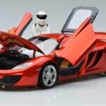 McLaren MP4-12C Met Stig Top Gear Figuur Minichamps 1:18 519101330 Metaal - image 2 of 7