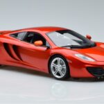 McLaren MP4-12C Met Stig Top Gear Figuur Minichamps 1:18 519101330 Metaal - image 5 of 7