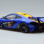 McLaren P1 GTR Blauw Met Gele Strepen AUTOart 1:18 - image 6 of 7