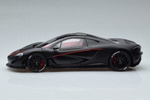 McLaren P1 Mat Zwart AUTOart 1:18 76027 Metaal — afbeelding 4 van 9