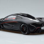 McLaren P1 Mat Zwart AUTOart 1:18 - image 6 of 9