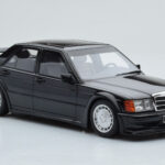 Mercedes 190E W201 2.5-16 Evo I Zwart Otto 1:18 - image 4 of 6