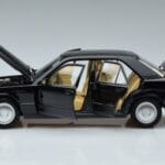 Mercedes 190 E W201 Gelimiteerde Editie Norev 1:18 183823 Metaal - image 4 of 10