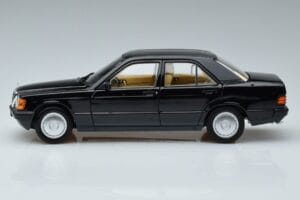 Mercedes 190 E W201 Gelimiteerde Editie Norev 1:18 183823 Metaal — afbeelding 5 van 10