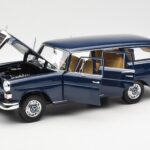Mercedes 200 Universal W115 Blauw Norev 1:18 183599 - image 2 of 8