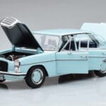 Mercedes 200 W115 Norev 1:18 183777 Metaal - image 2 of 7