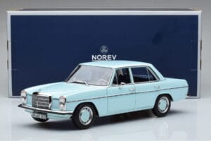 Mercedes 200 W115 Norev 1:18 183777 Metaal — afbeelding 7 van 7