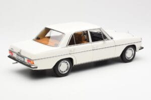 Mercedes 200 W115 Wit Norev 1:18 183770 Metaal — afbeelding 3 van 8