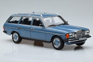 Mercedes 200T S123 Blauw Norev 1:18 183737 Metaal — afbeelding 5 van 7