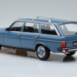 Mercedes 200T S123 Blauw Norev 1:18 - image 6 of 7