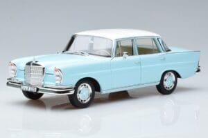 Mercedes 220 S W111 Blauw Norev 1:18 183920 Metaal