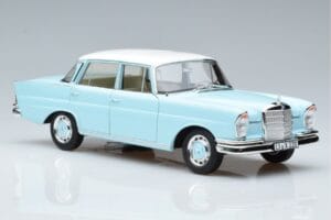 Mercedes 220 S W111 Blauw Norev 1:18 183920 Metaal — afbeelding 5 van 7