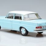 Mercedes 220 S W111 Blauw Norev 1:18 183920 Metaal - image 6 of 7