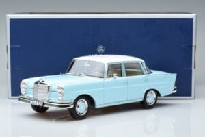 Mercedes 220 S W111 Blauw Norev 1:18 183920 Metaal — afbeelding 7 van 7