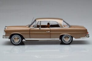 Mercedes 250 SE Coupe W111 Goud Metallic Norev 1:18 183759 Metaal — afbeelding 4 van 7