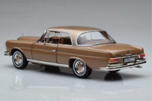 Mercedes 250 SE Coupe W111 Goud Metallic Norev 1:18 183759 Metaal — afbeelding 6 van 7