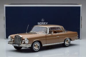 Mercedes 250 SE Coupe W111 Goud Metallic Norev 1:18 183759 Metaal — afbeelding 7 van 7