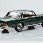 Mercedes 250 SE Coupe W111 Groen Metallic Beperkte Editie Norev 1:18 183764 Metaal - image 3 of 7