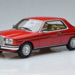Mercedes 280 CE C123 Rood Otto 1:18 OT145 Hars