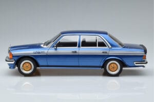 Mercedes 280 E AMG W123 Blauw Otto 1:18 OT221 Hars — afbeelding 3 van 6