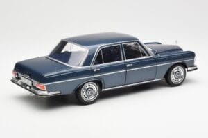 Mercedes 280 SE W108 Donkerblauw Metallic Norev 1:18 183534 Metaal — afbeelding 3 van 8