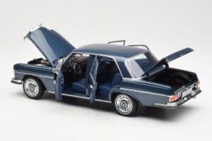 Mercedes 280 SE W108 Donkerblauw Metallic Norev 1:18 183534 Metaal — afbeelding 5 van 8