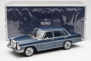 Mercedes 280 SE W108 Donkerblauw Metallic Norev 1:18 183534 Metaal — afbeelding 8 van 8