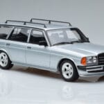 Mercedes 280 TE AMG S123 Zilver Otto 1:18 OT246 Hars - image 4 of 6