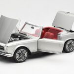 Mercedes 280 SL W113 Pagoda Zilver Schuco 1:18 450035000 - image 2 of 8