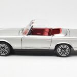 Mercedes 280 SL W113 Pagoda Zilver Schuco 1:18 450035000 - image 4 of 8