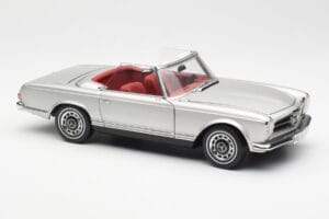 Mercedes 280 SL W113 Pagoda Zilver Schuco 1:18 450035000 Metaal — afbeelding 6 van 8