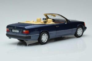 Mercedes 300 CE-24 A124 Cabriolet Nautical Blauw Gelimiteerde Editie Norev 1:18 183879 Metaal — afbeelding 3 van 7