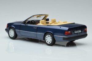 Mercedes 300 CE-24 A124 Cabriolet Nautical Blauw Gelimiteerde Editie Norev 1:18 183879 Metaal — afbeelding 6 van 7