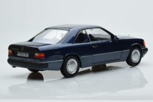 Mercedes 300 CE-24 C124 Coupe Nautical Blauw Gelimiteerde Editie Norev 1:18 183882 Metaal — afbeelding 3 van 7