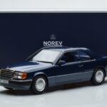 Mercedes 300 CE-24 C124 Coupe Nautical Blauw Gelimiteerde Editie Norev 1:18 183882 Metaal - image 7 of 7