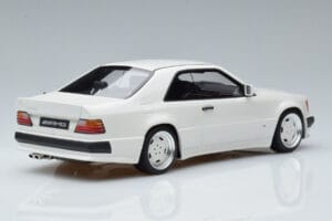 Mercedes 300 CE C124 AMG The Hammer Arctic Wit Otto 1:18 B66040639 Hars — afbeelding 2 van 6