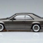Mercedes 300 CE C124 AMG The Hammer Grijs Otto 1:18 - image 3 of 6