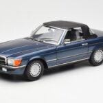 Mercedes 300 SL R107 Nautisch Blauw Norev 1:18 183466